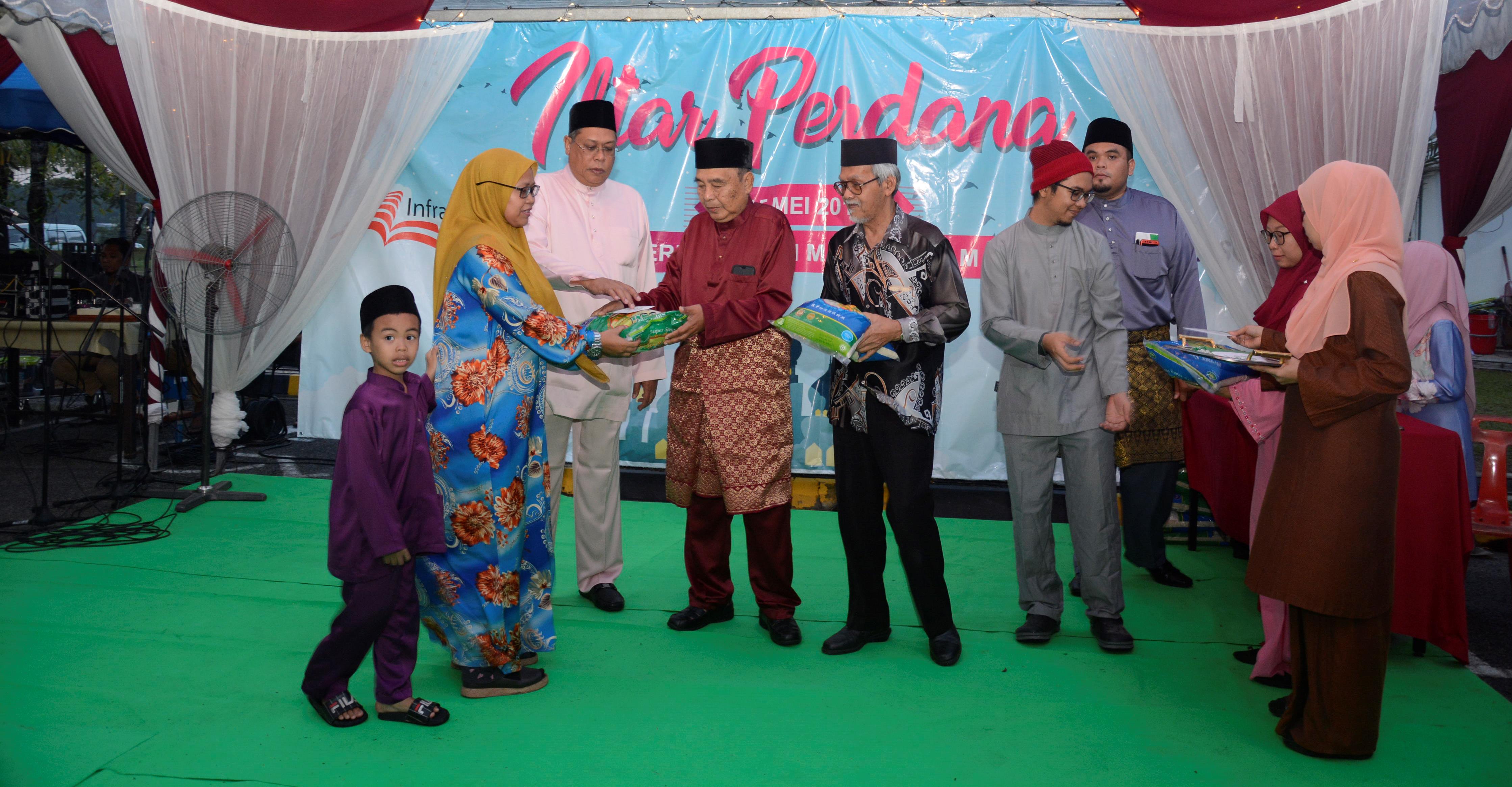 Protasco Active photograph: Iftar Perdana Protasco & IUKL 2019