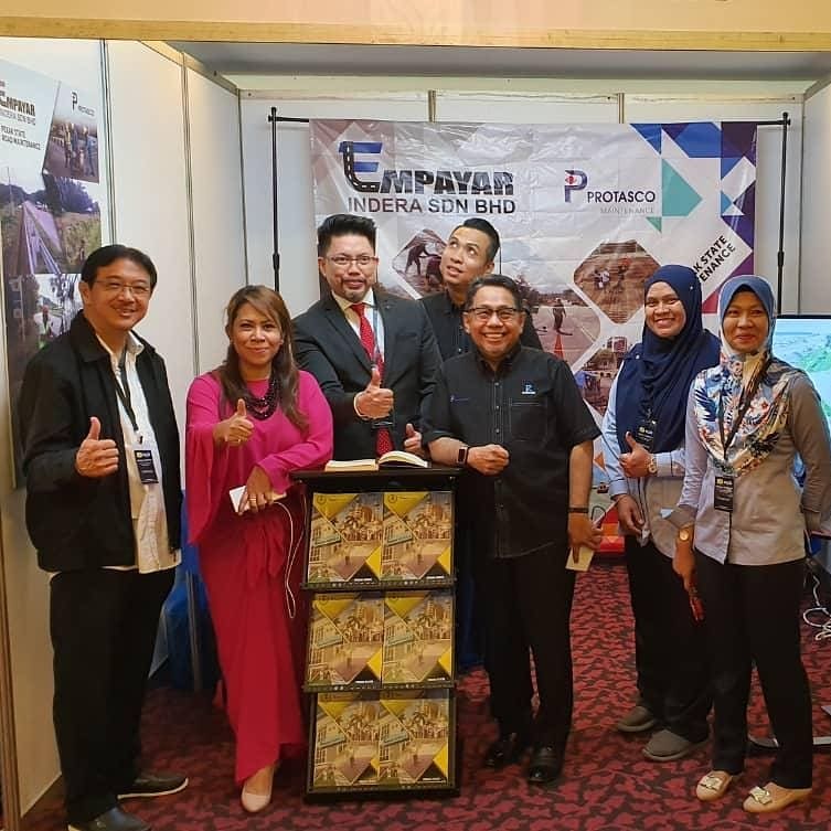 Protasco Active photograph: Seminar & Exhibition by JKR Perak and Institution of Engineers (Perak Branch)