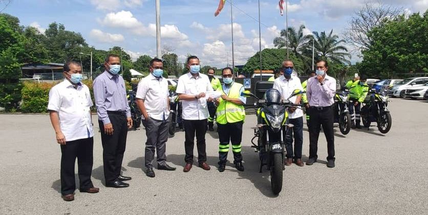 Protasco Active photograph: Majlis Penyerahan 7 Buah Motosikal Roadcare
