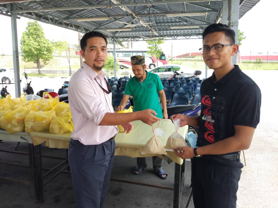 Protasco Active photograph: Program Agihan Bubur Lambuk kepada Staf Protasco