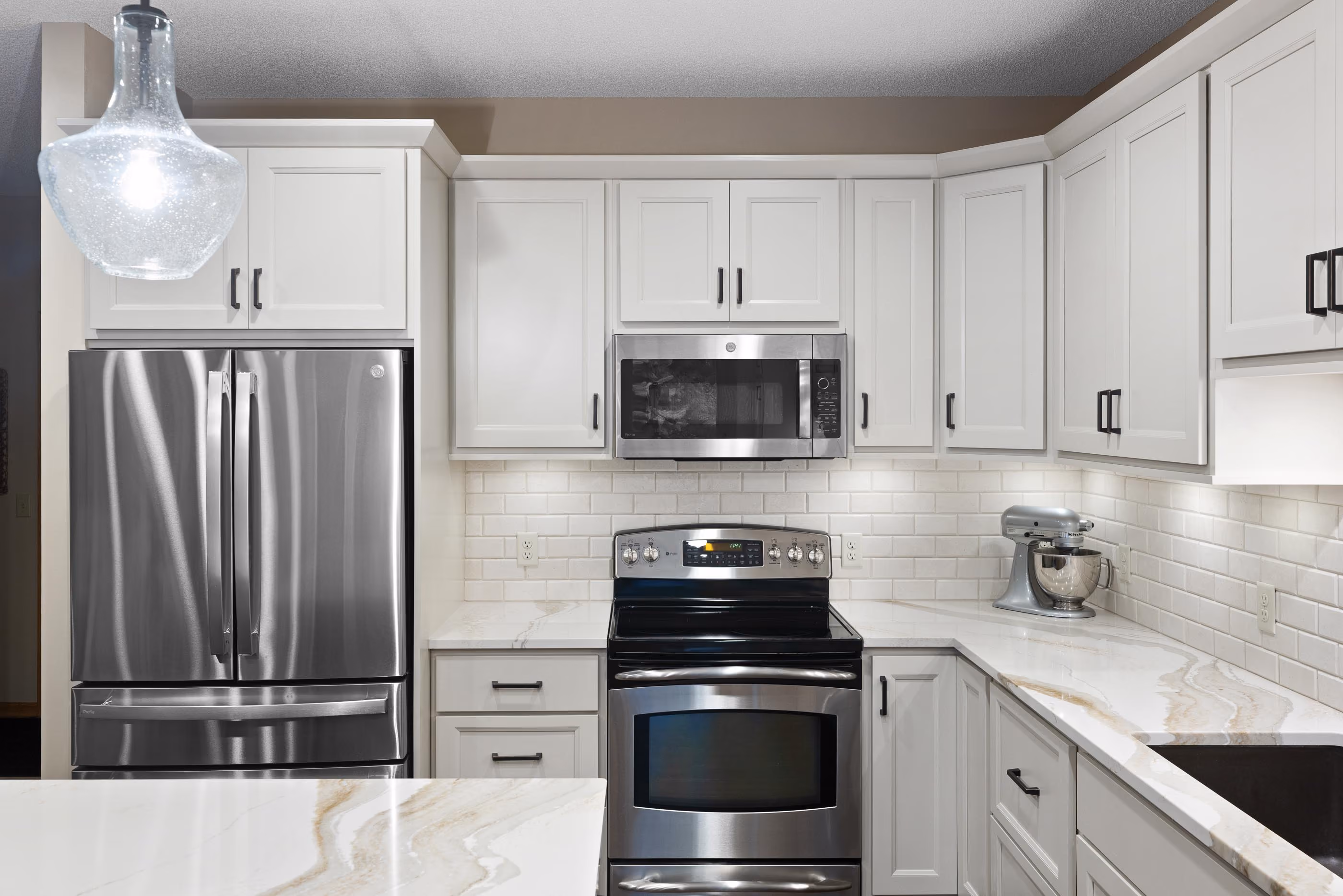 image of a state-of-the-art kitchen interior