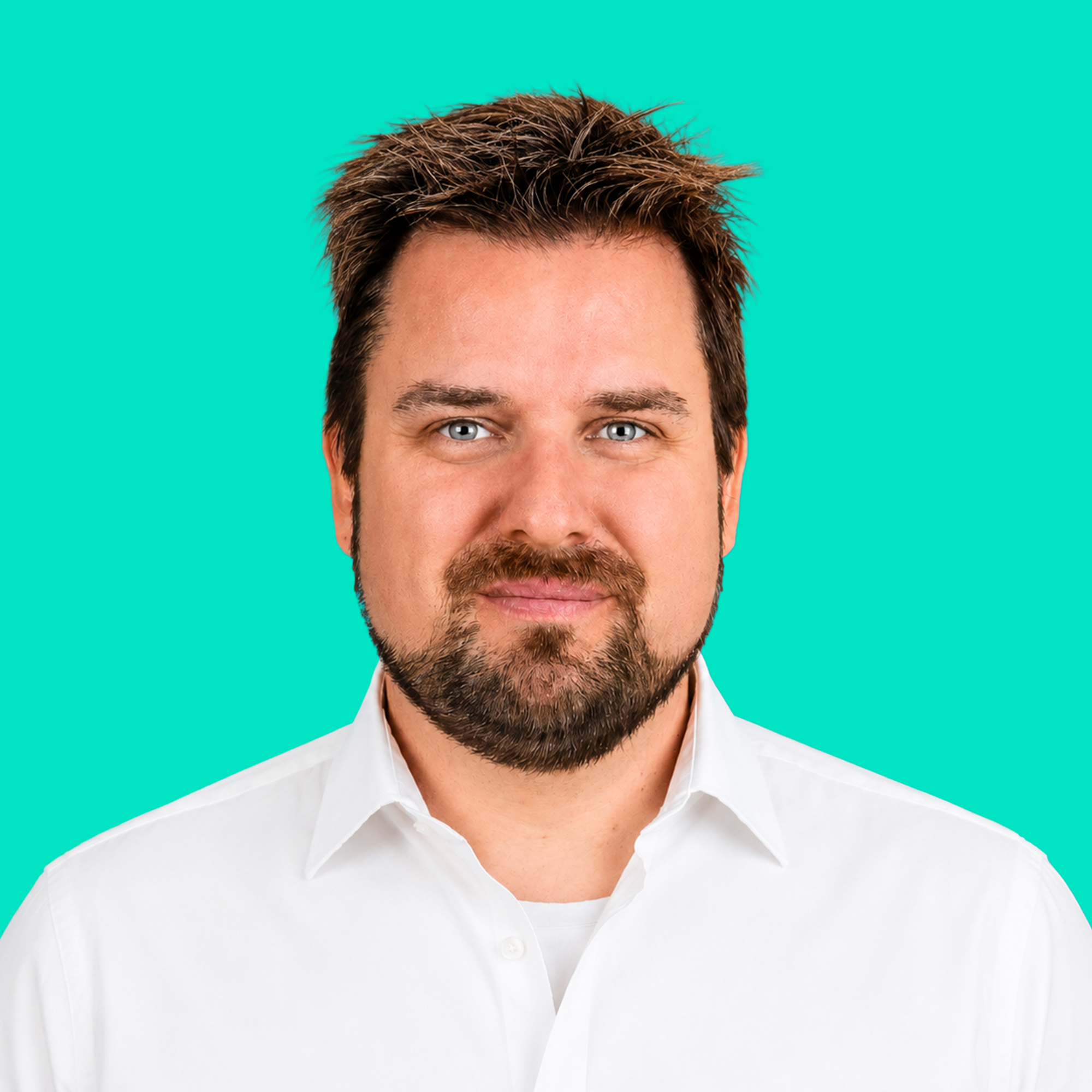 Porträtfoto von Bernhard Heinz, Chief Technology Officer bei LCX NEXUS