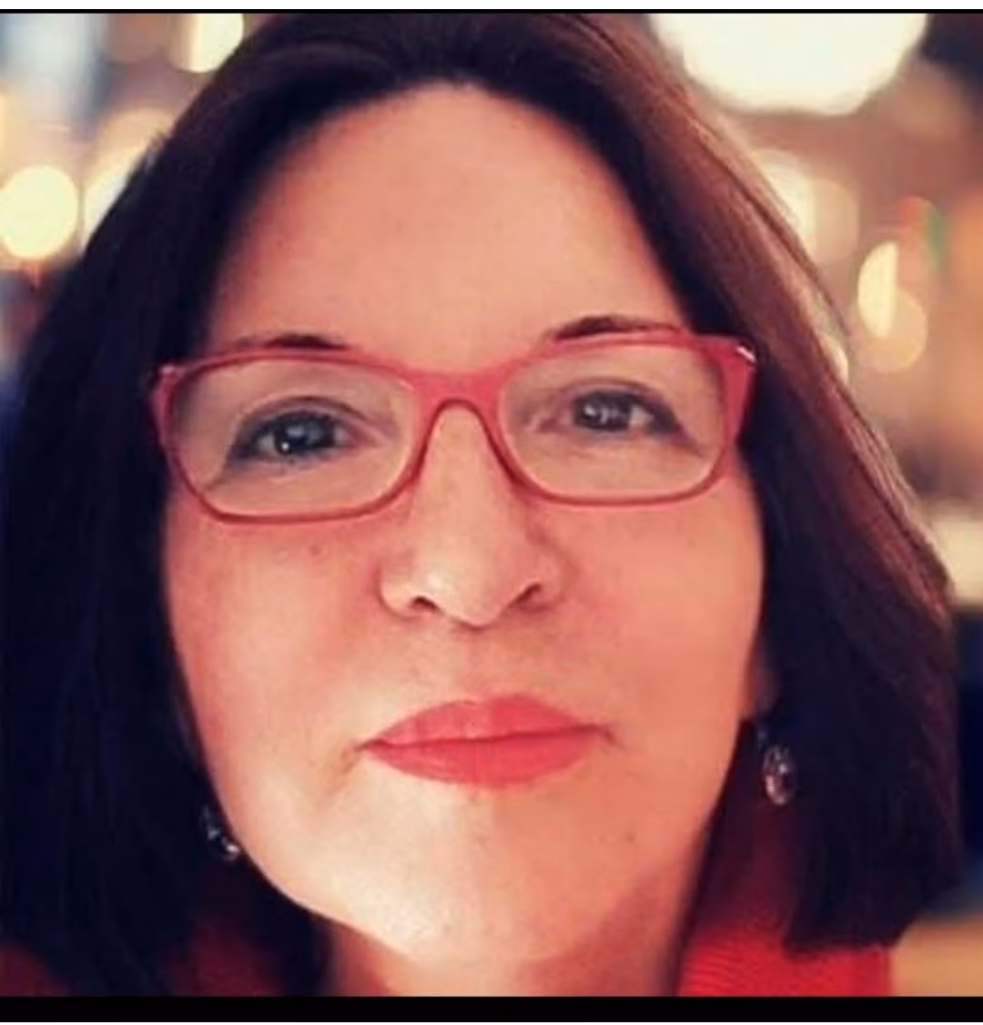 María Ángeles Valkarcel, artist at The Seventh Art Gallery in Valencia