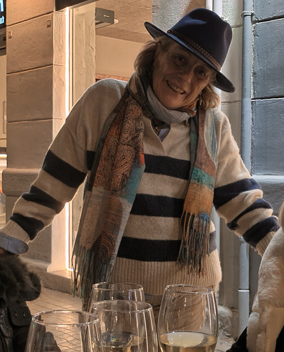 Cula, artist at The Seventh Art Gallery in Valencia