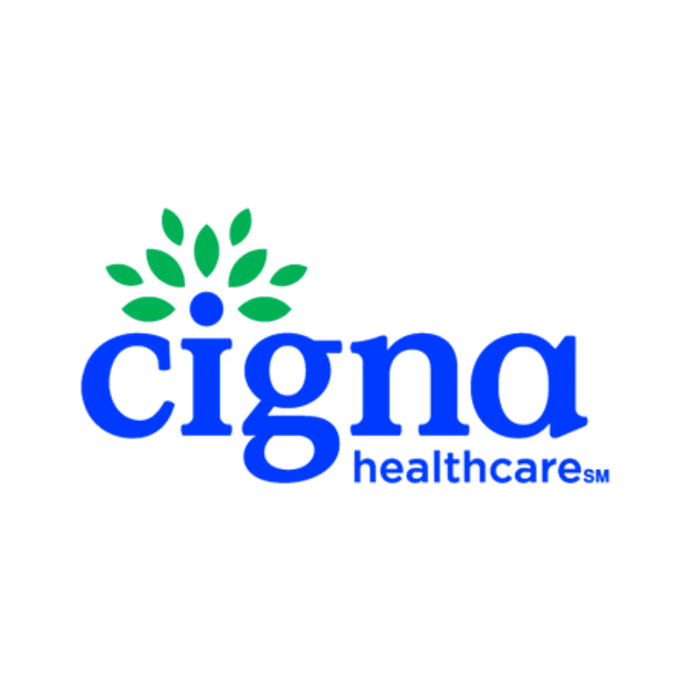 Cigna healthcare logo with blue text and green leaf design above the letter i.