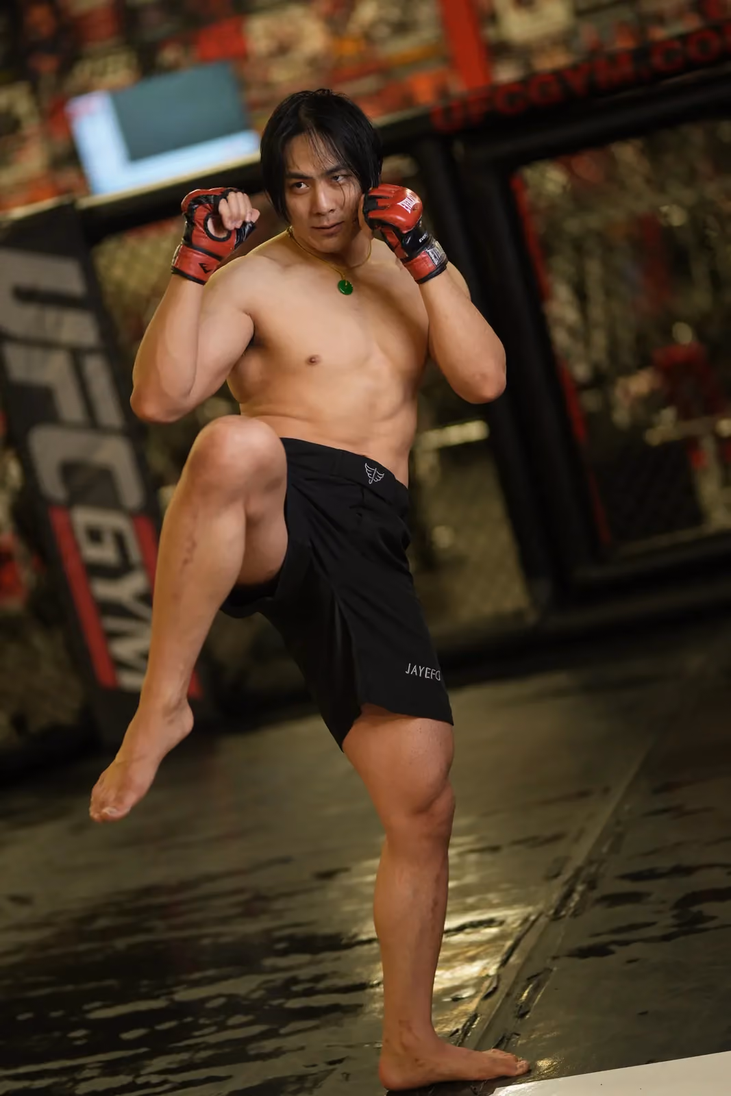 Sports and physique portrait by Studio Bishop