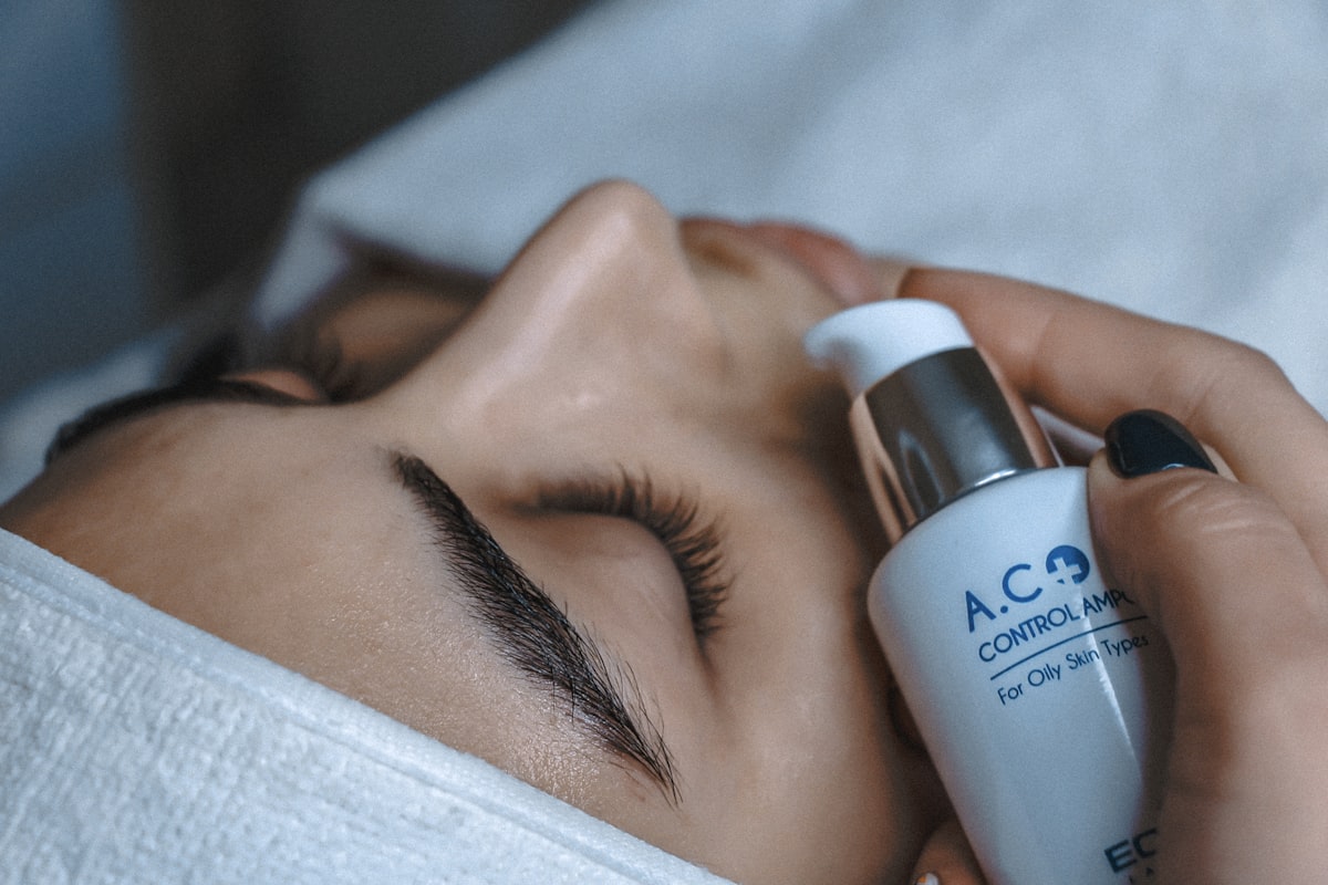 Soothing skincare applied to calm the skin barrier