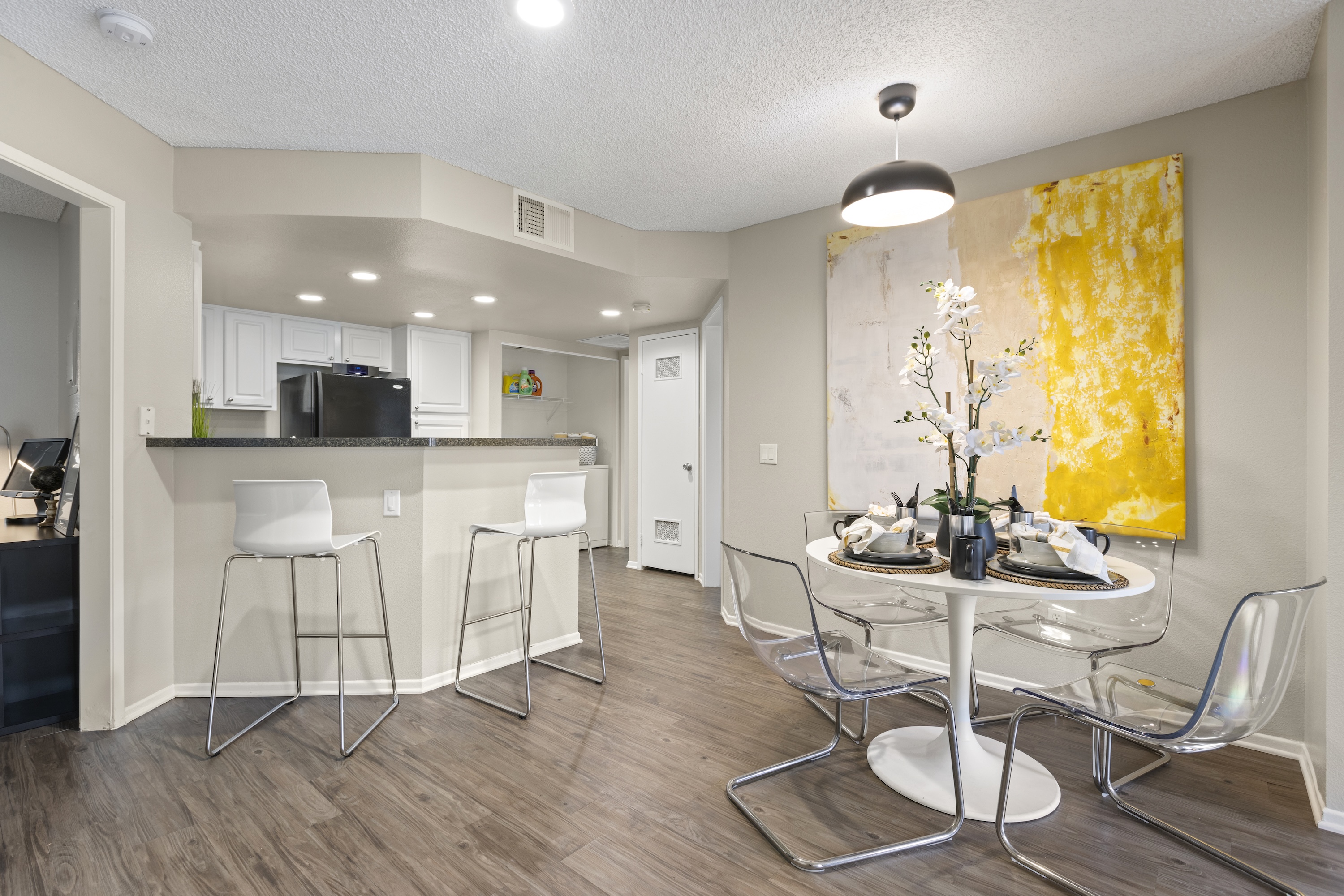 Kitchen area with hightop table