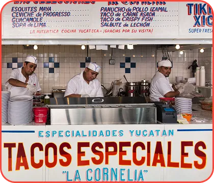 A sign advertising tacos especiales.