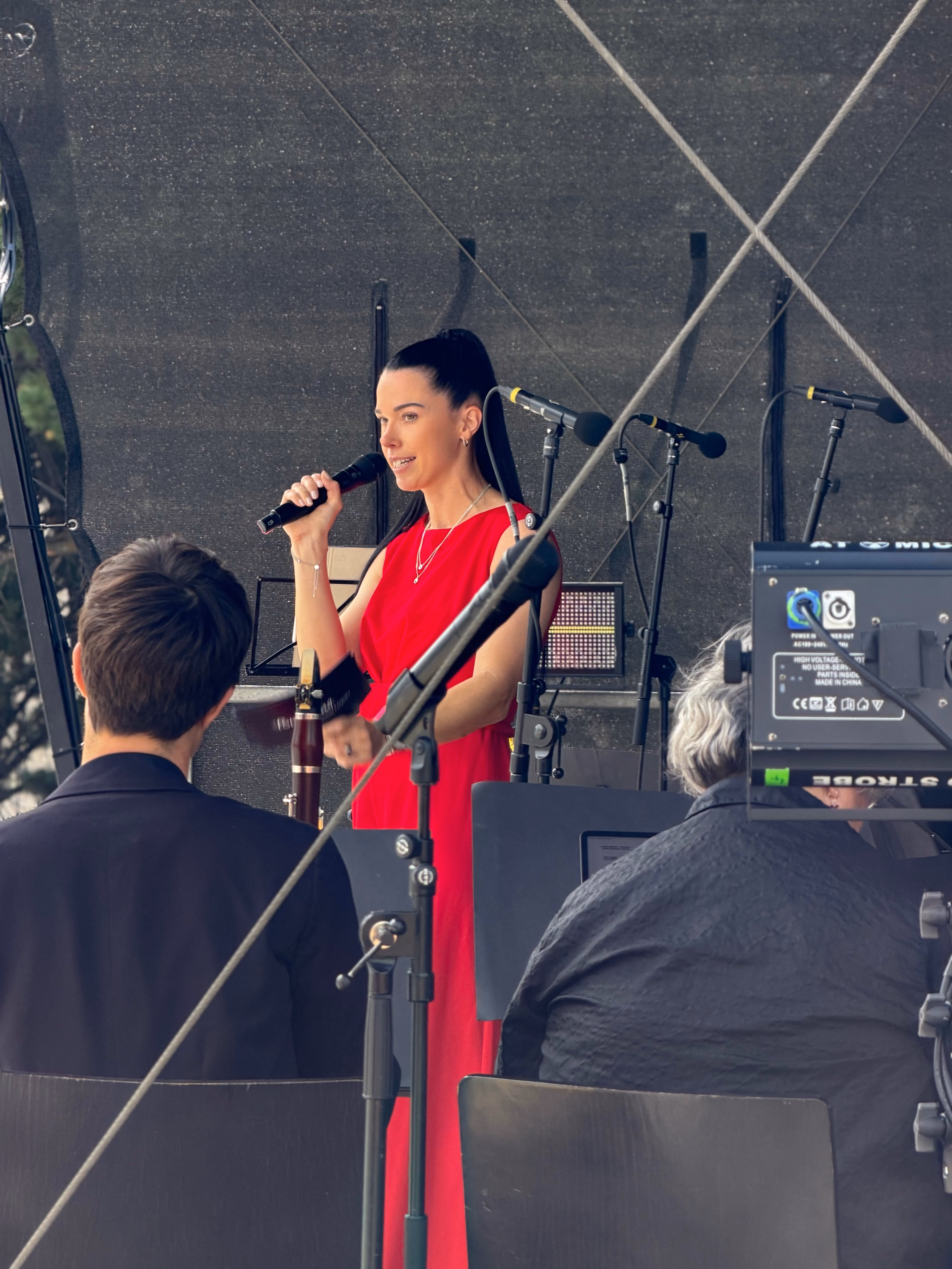 Jessica Müller auf Event-Bühne