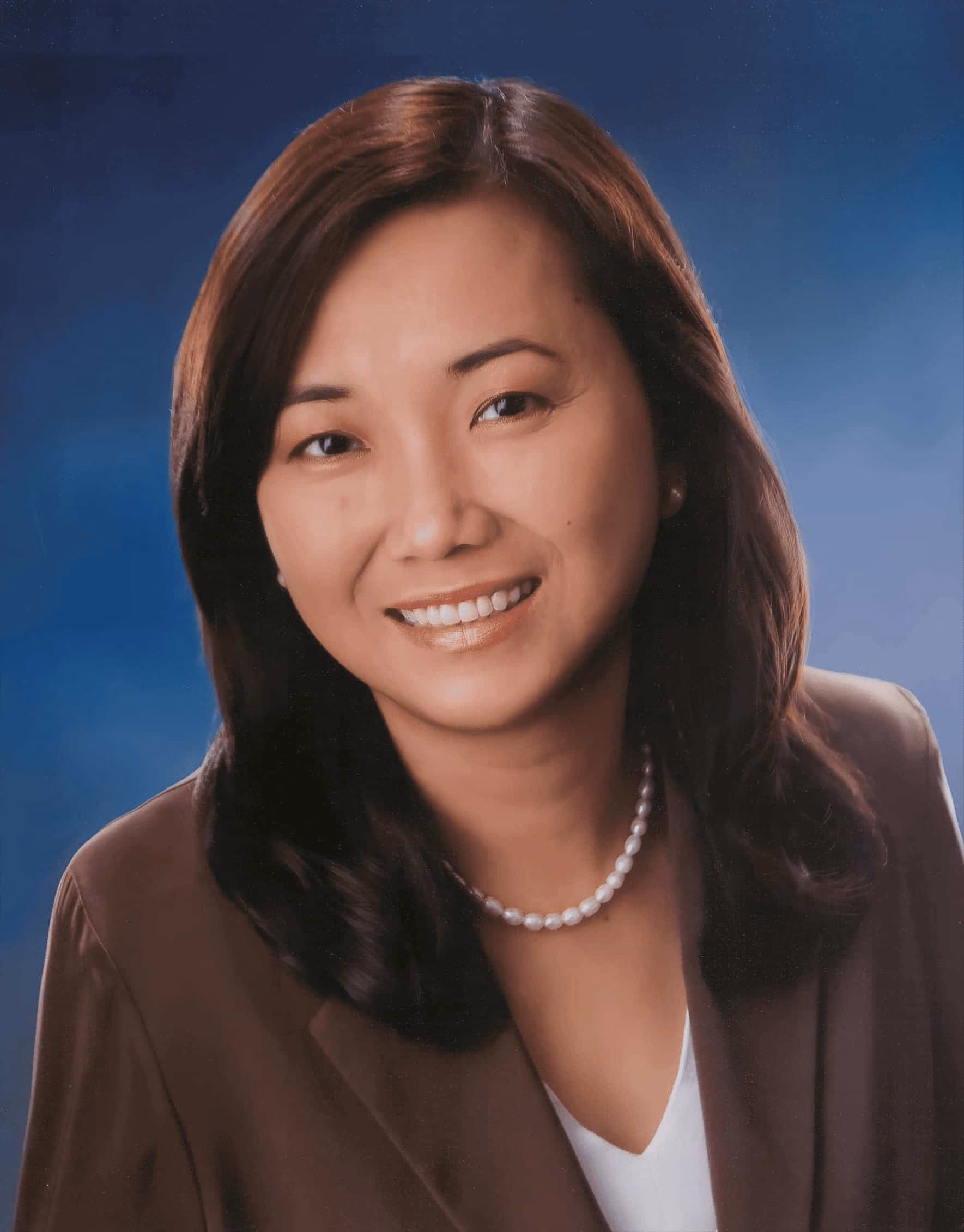 A photo of Dr. Dela Torre