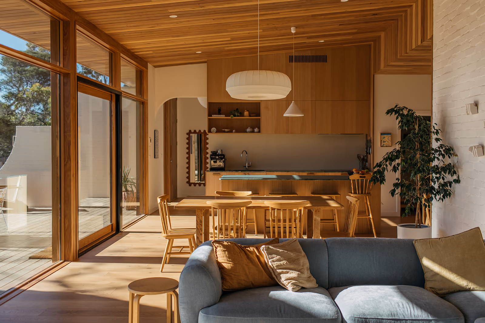 Modern style wood kitchen