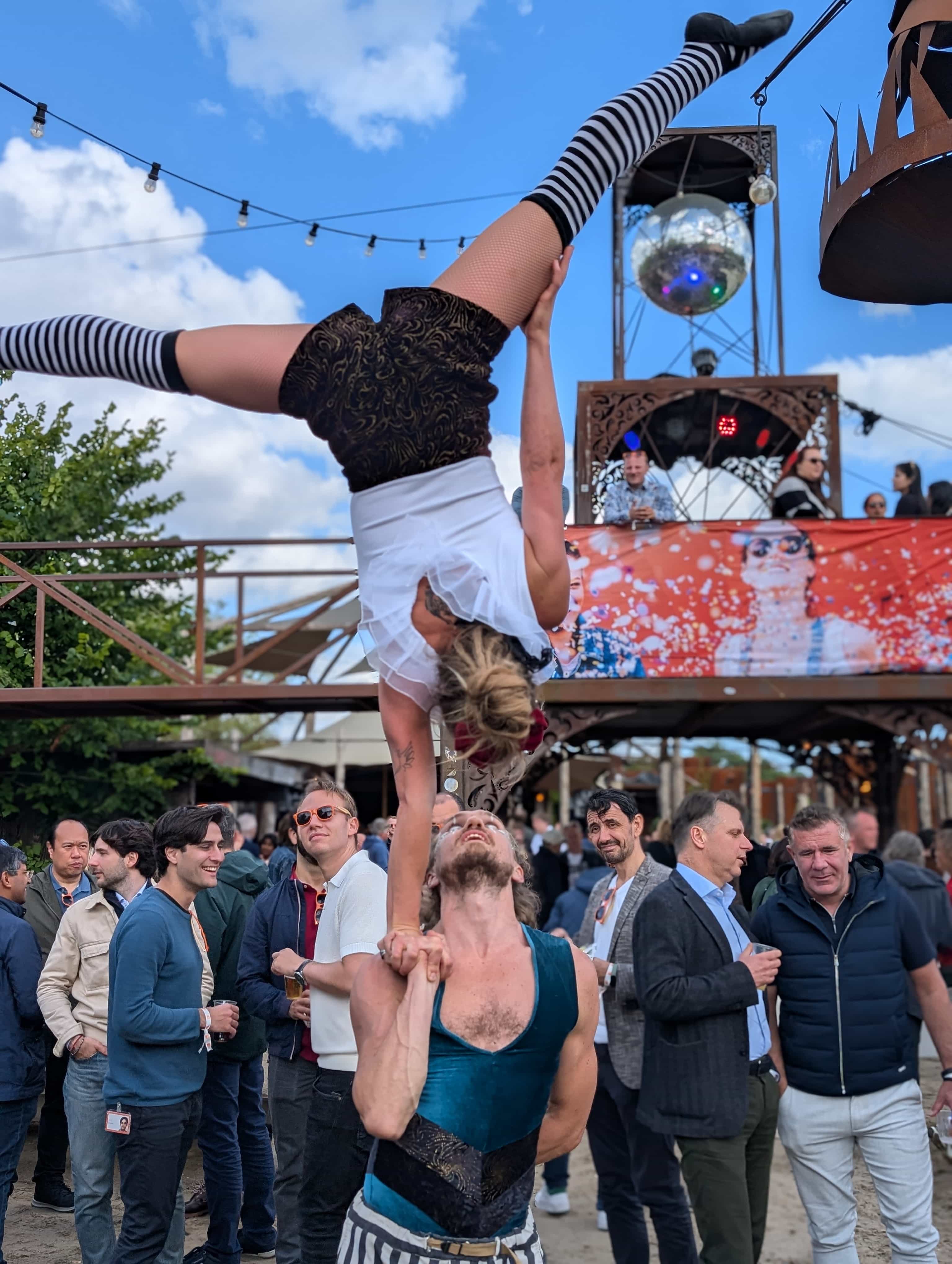 Pop-up Acrobatiek