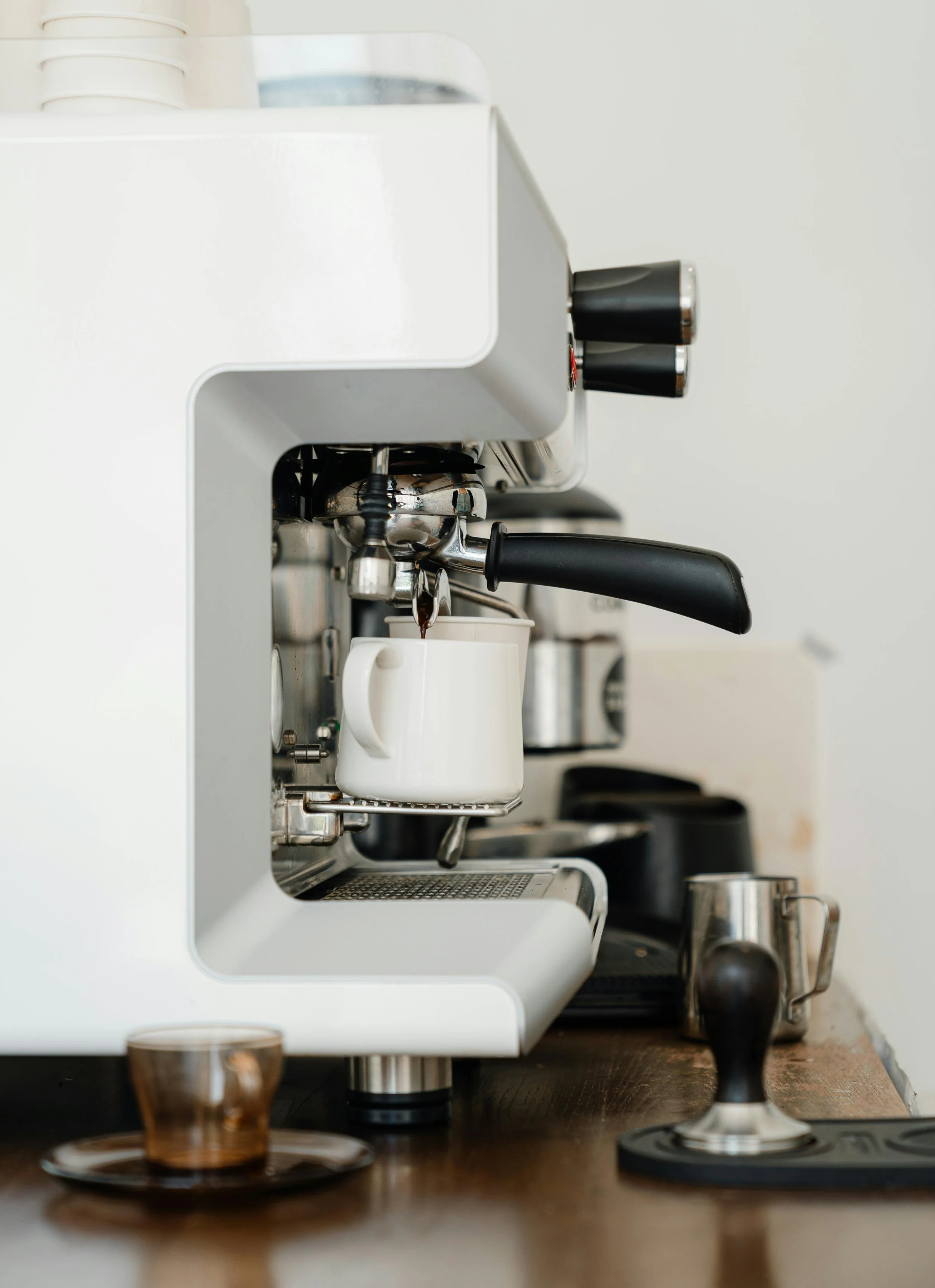 The Top 5 At-Home Espresso Machines: Pros and Cons