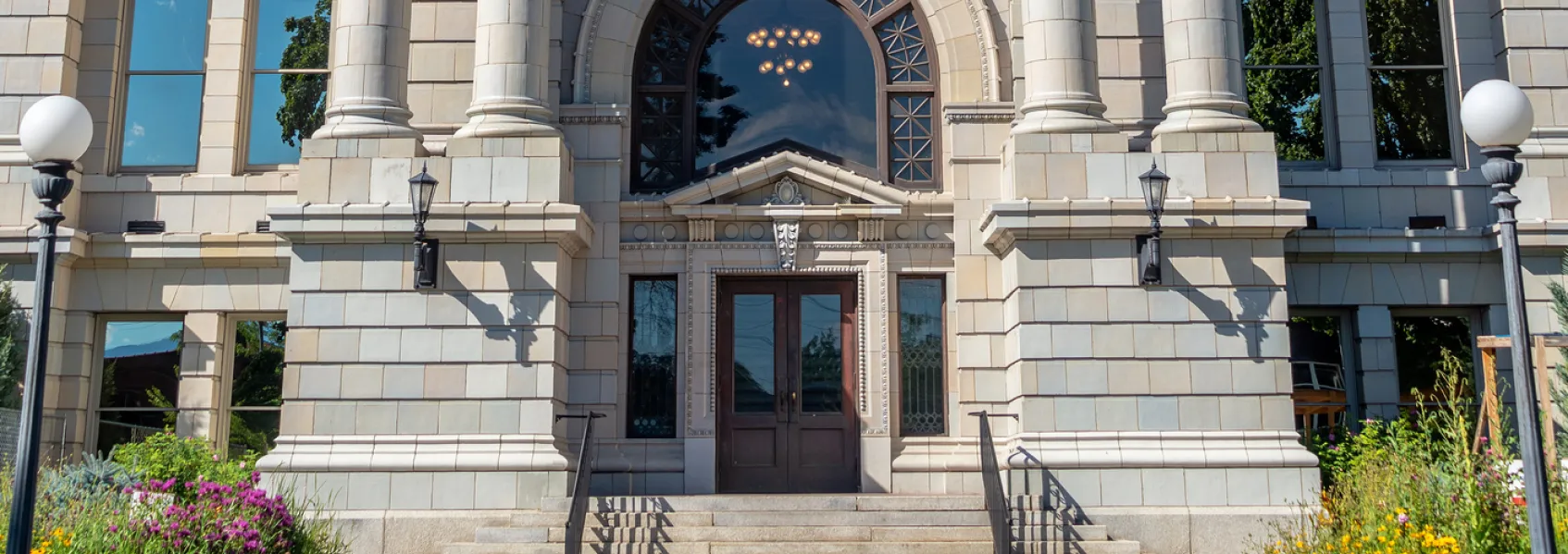 Courthouse columns background for Schuyler Law Office