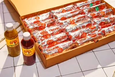 Easy, Oaxaca cheese fulfillment for group enjoyment! 24 Quesadillas of your choosing, royally wrapped in our Vista Hermosa flour tortillas and individually labeled for an easy Grab ’n Go mexican meal.