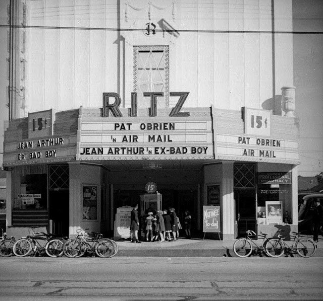 The Ritz Theatre marquee in Inglewood, 1937