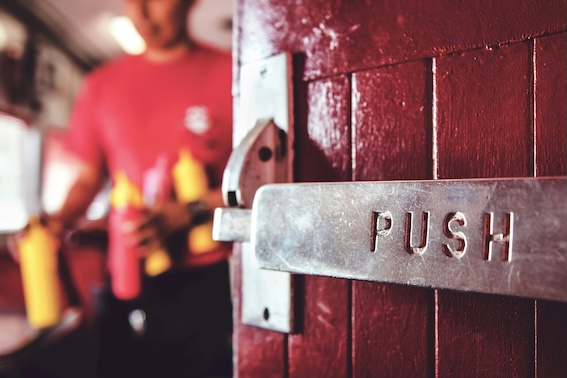 How to Calculate Your Restaurant's Labour Cost Percentage (Without the Spreadsheet Headache)