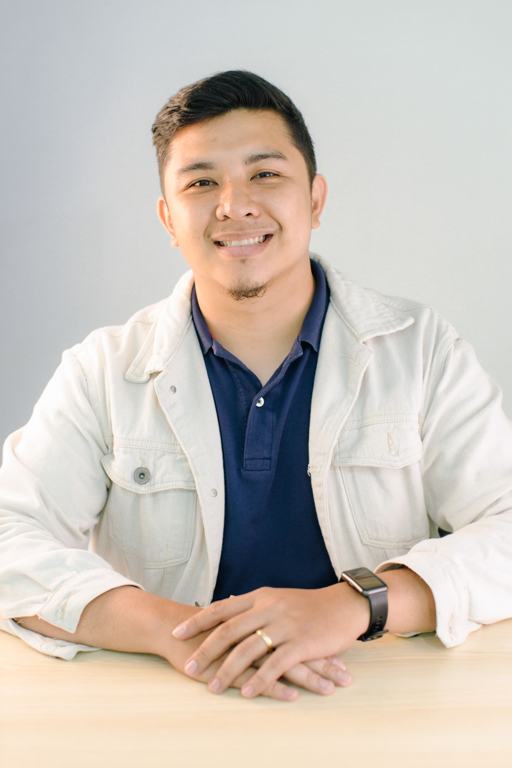 S. Lou Apao