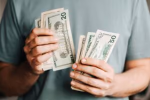 An Argument for Discretionary Discounting