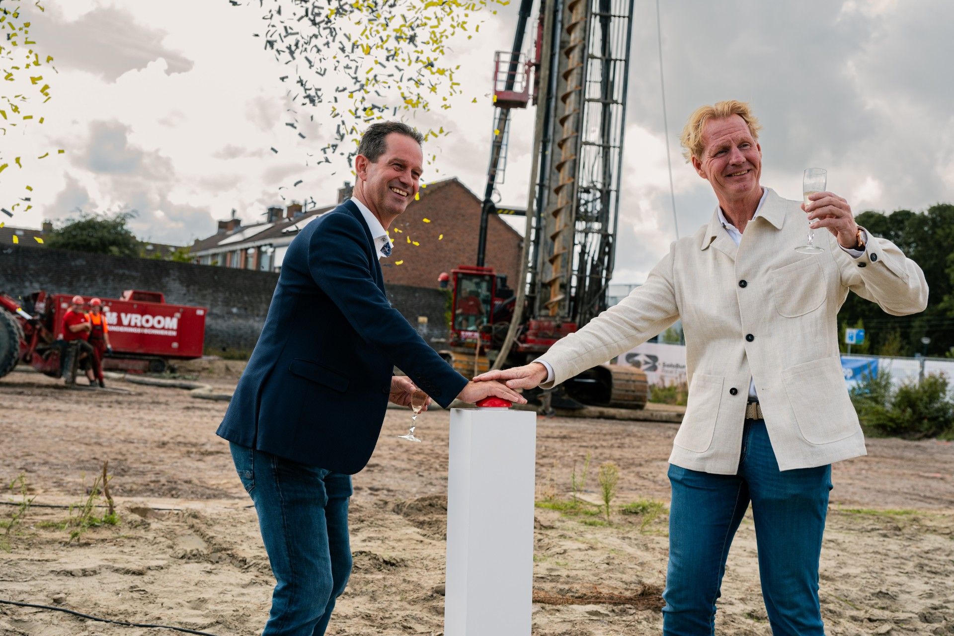 Eerste paal geslagen voor The Motto: de bouw is officieel gestart