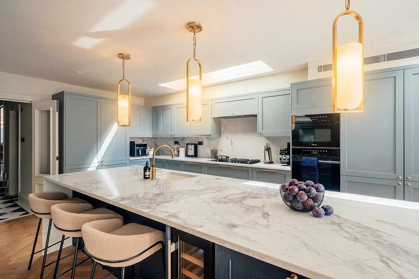 Viola Sulgrave – kitchen