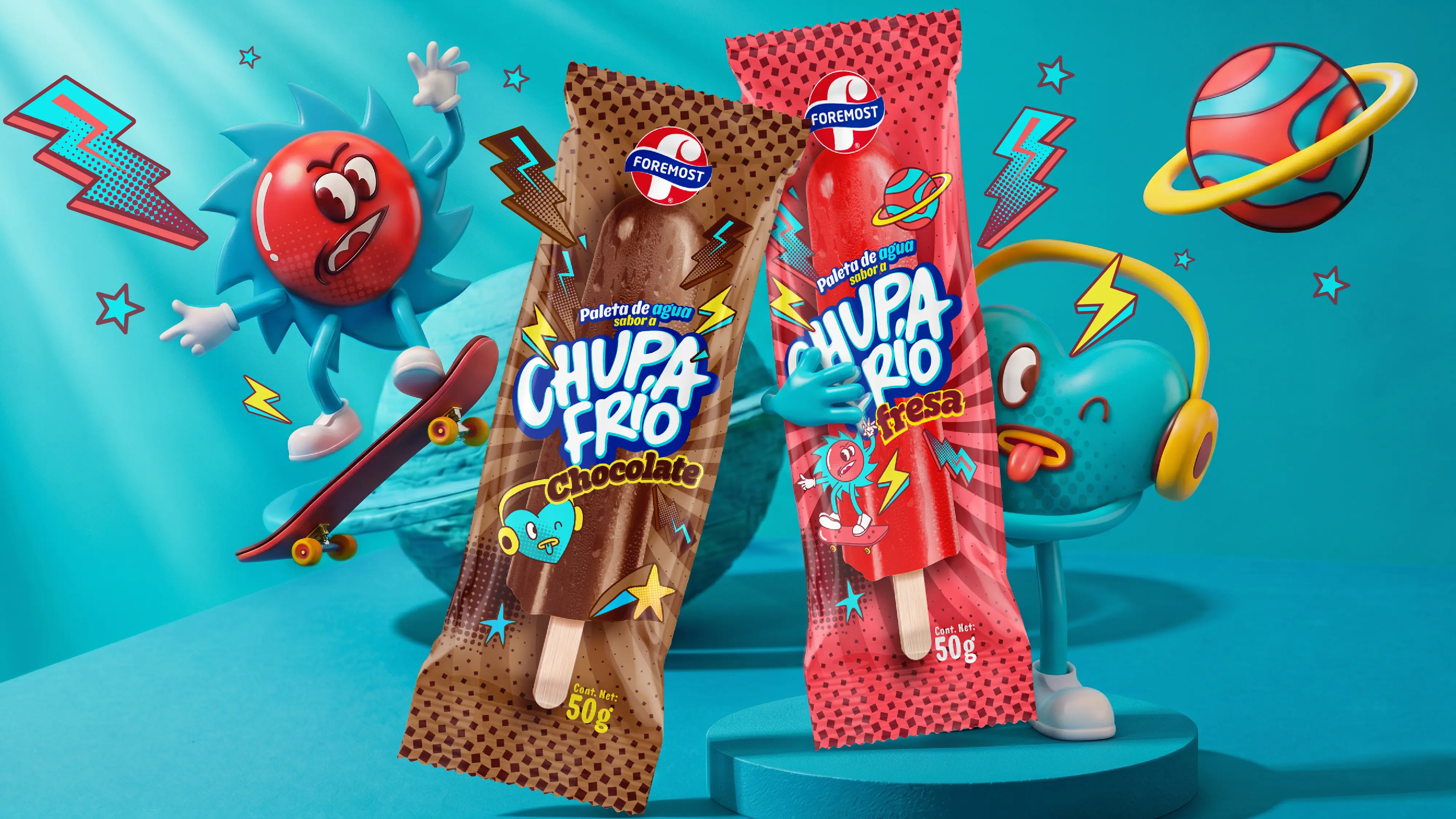 Paletas Chupa Frío de chocolate y fresa junto a personajes animados en skateboard sobre fondo turquesa