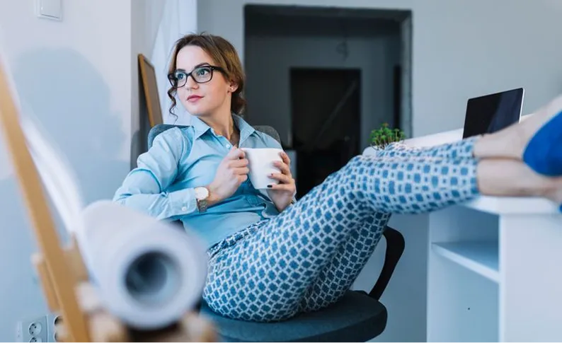 Micro-Breaks: Small Pauses That Improve Focus and Well-being