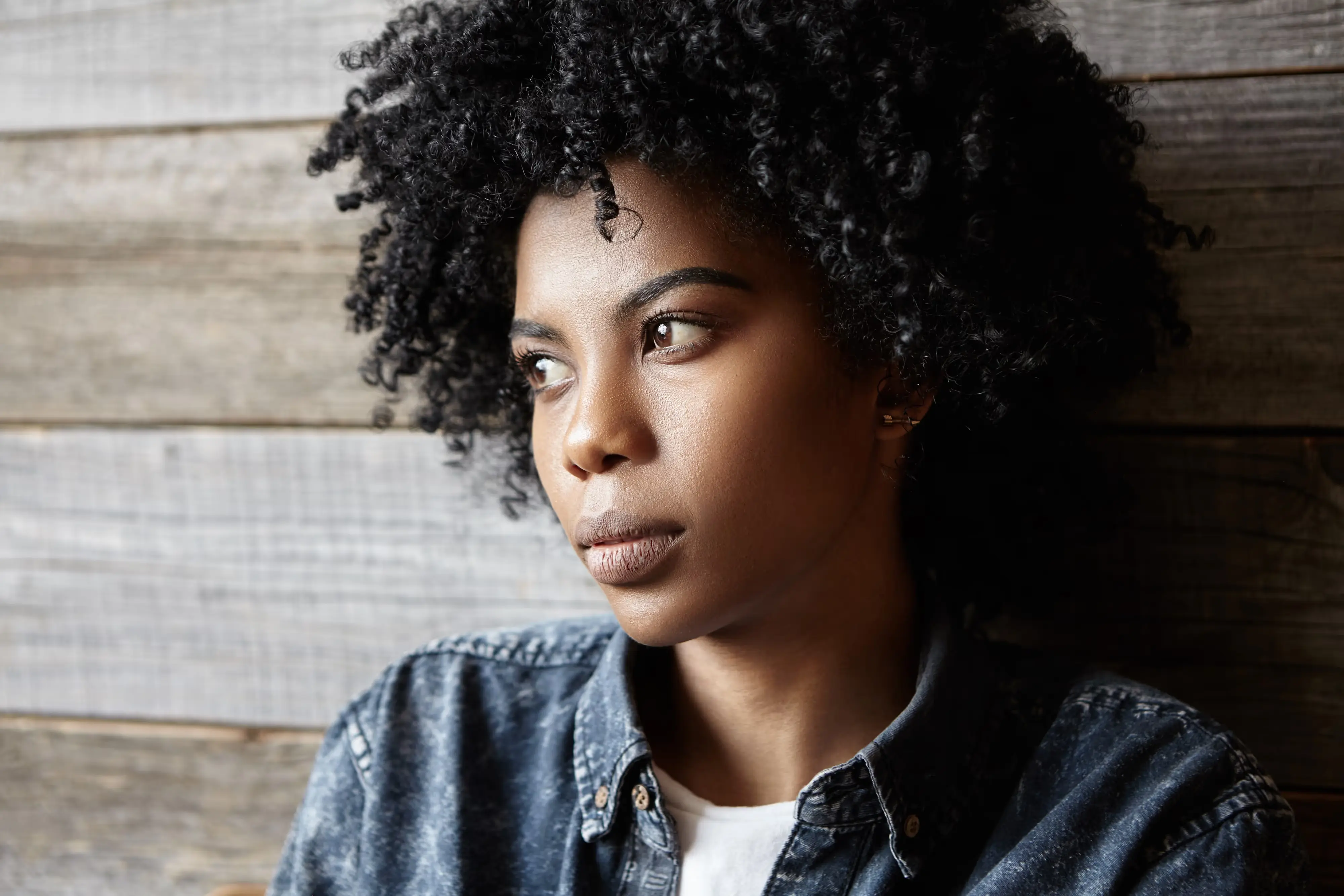 Why Do Emotions Go Quiet? Understanding Emotional Blunting