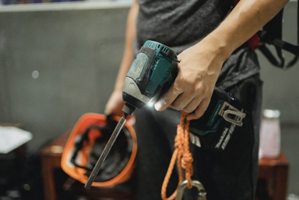 construction project equipment idle time