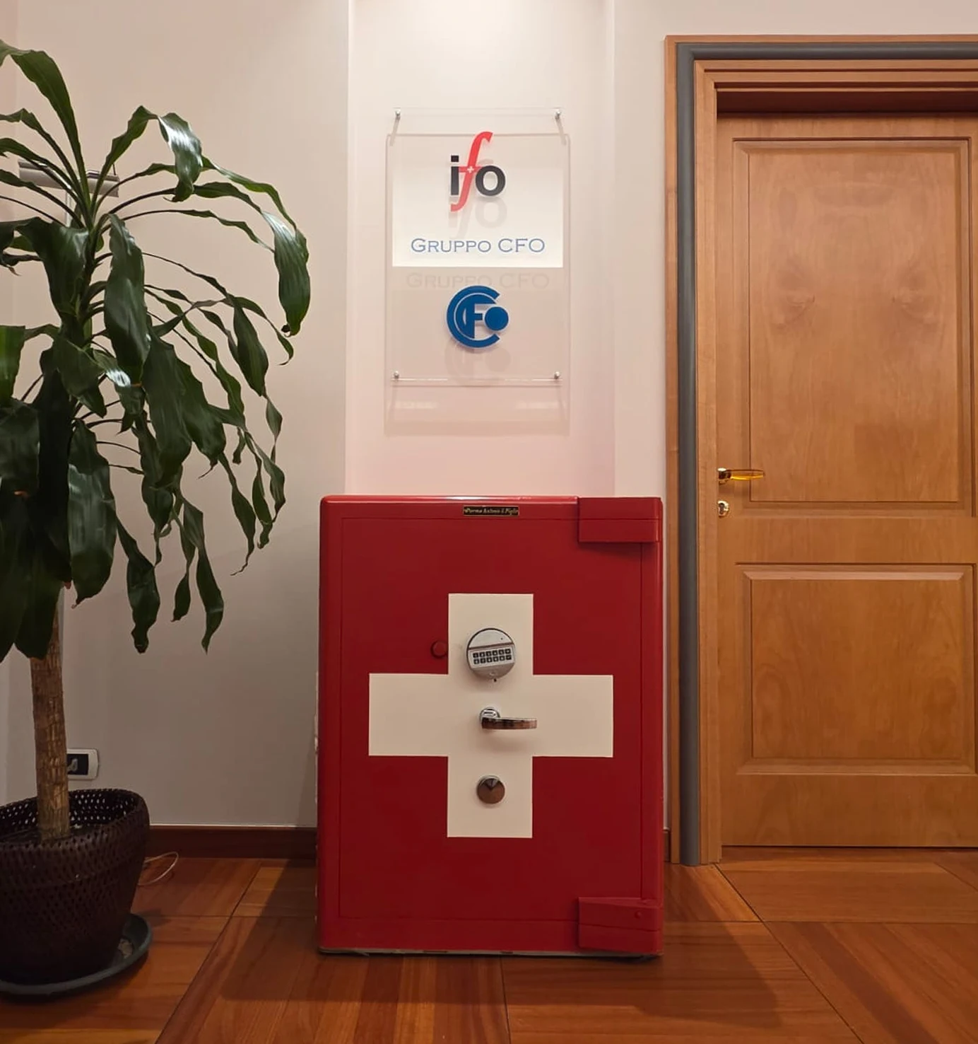 Ufficio direzionale per consulenza finanziaria e gestione patrimoniale in edificio storico.