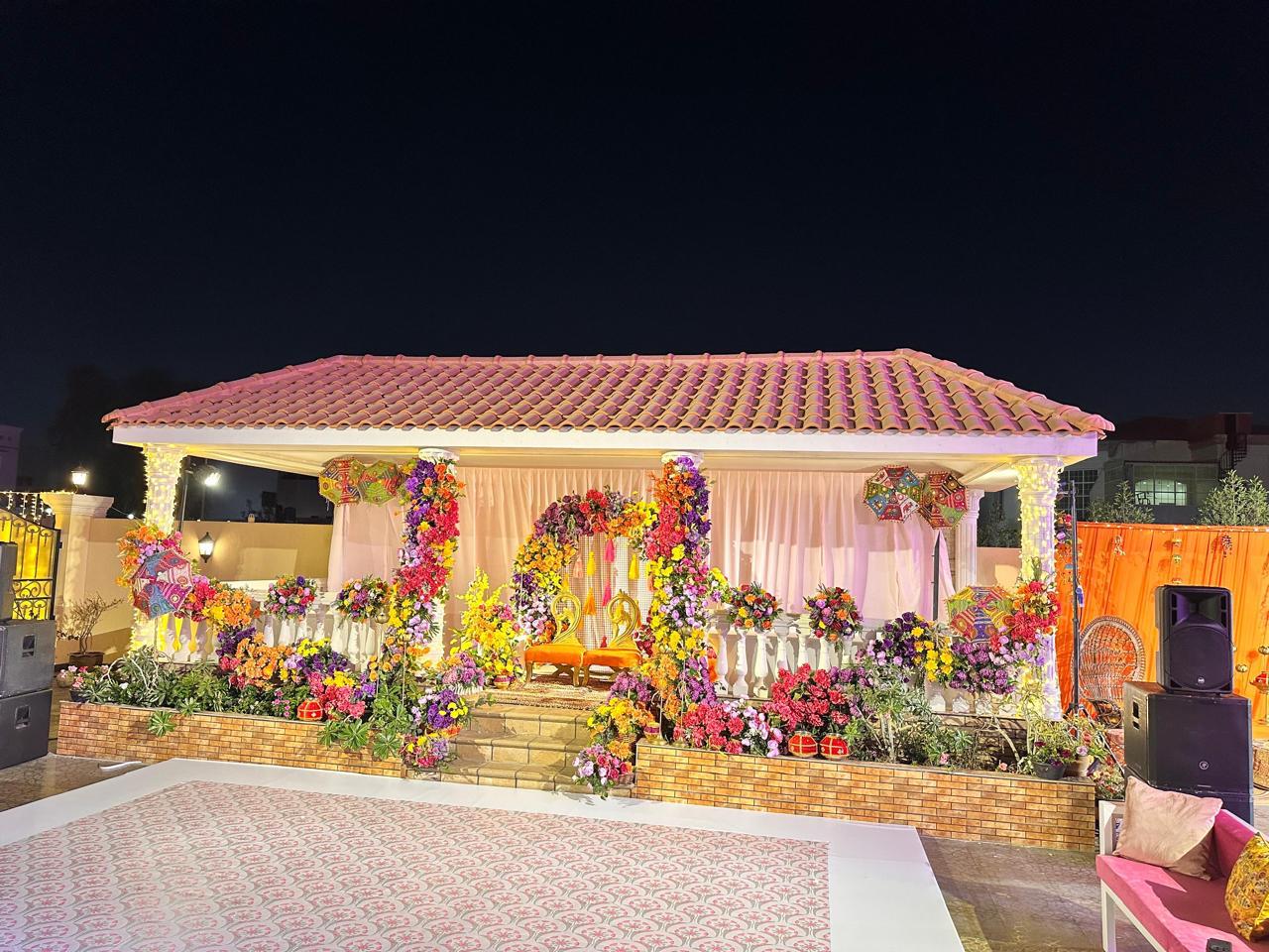Reception blossom wall stage