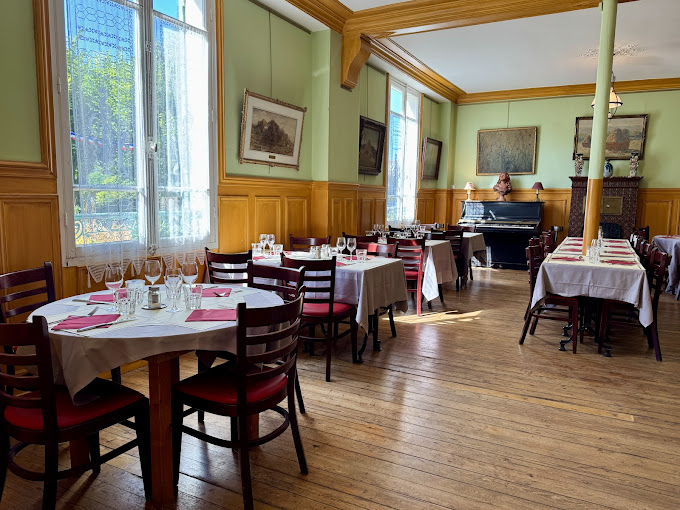 salle à manger du restaurant baudy giverny monet