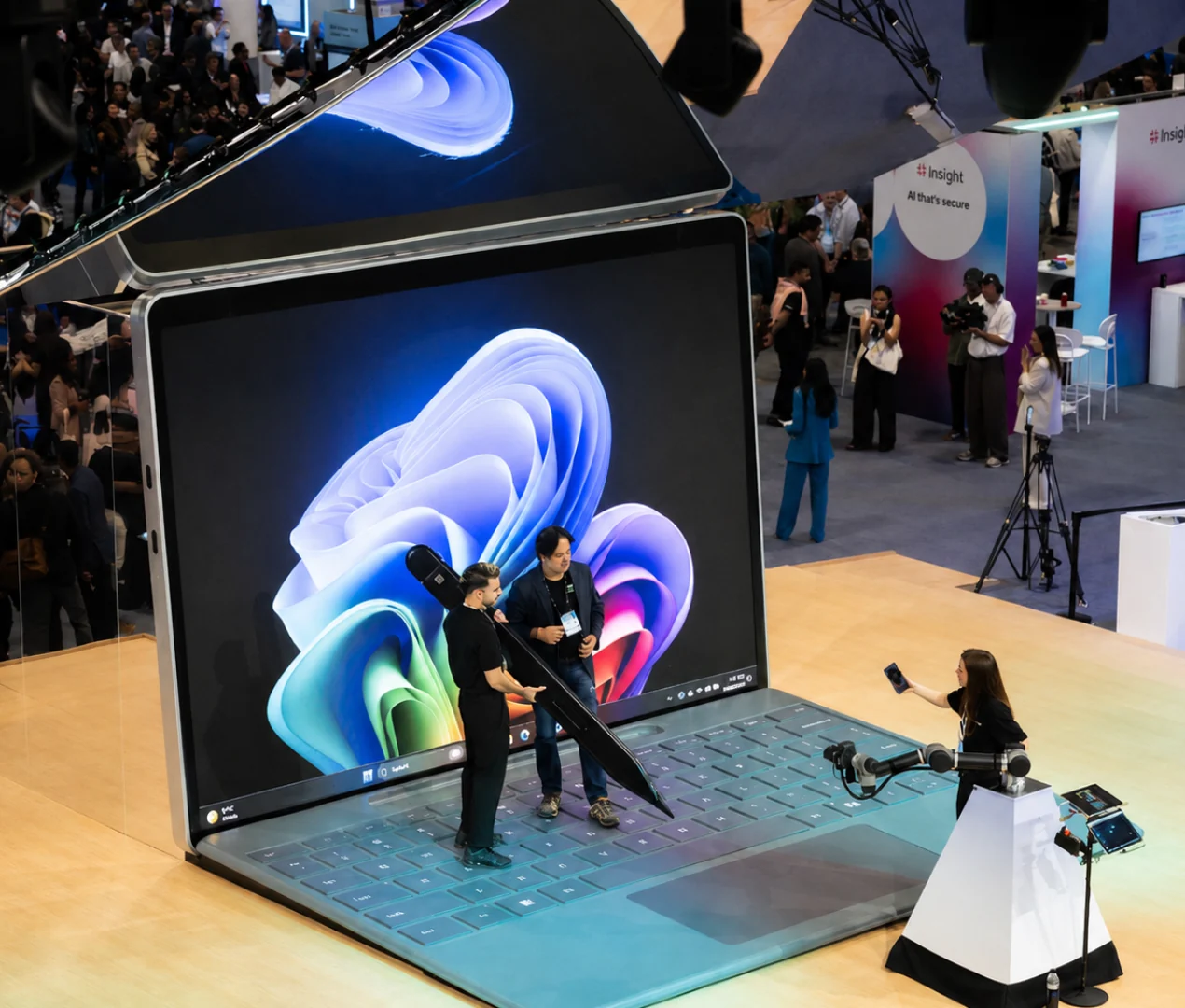 Microsoft — Giant Surface