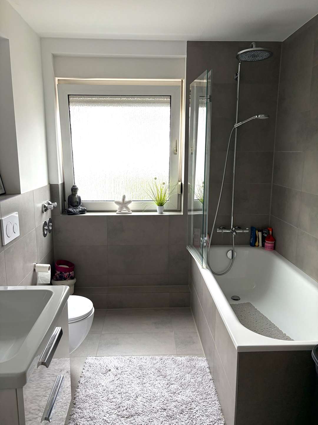 Stilvolle Maisonette-Wohnung mit Terrasse – modernes Wohnen in ruhiger Lage in Köln Weiden