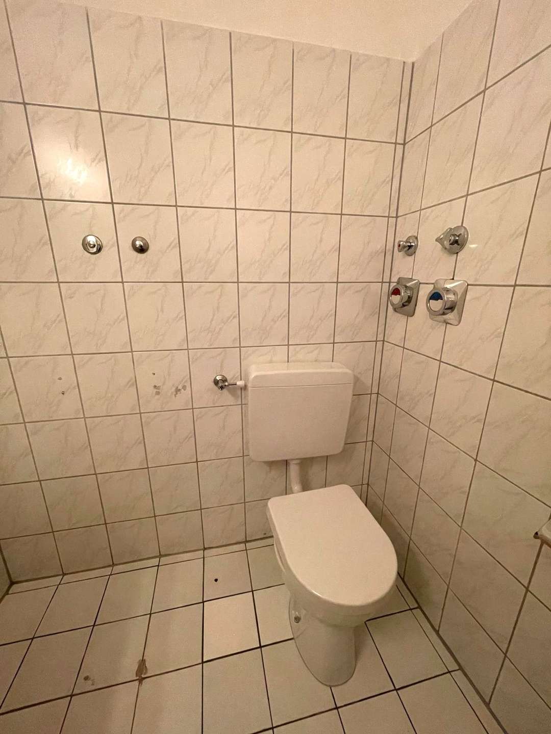 Drei Gewerbeeinheiten in bester Geschäftslage in der Frechener Innenstadt