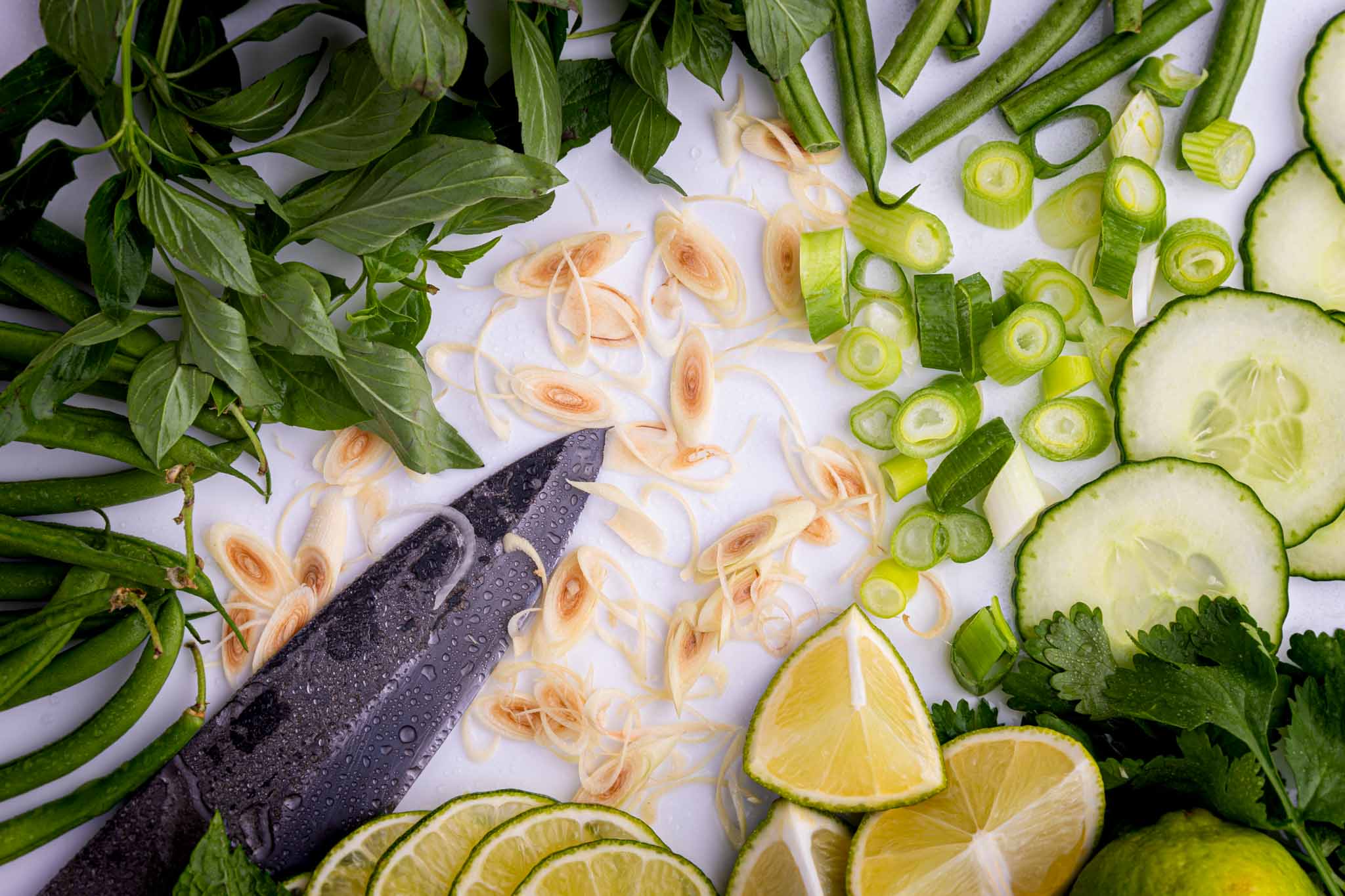 Simple photo ideas that give visitors an insight into what the restaurant does.