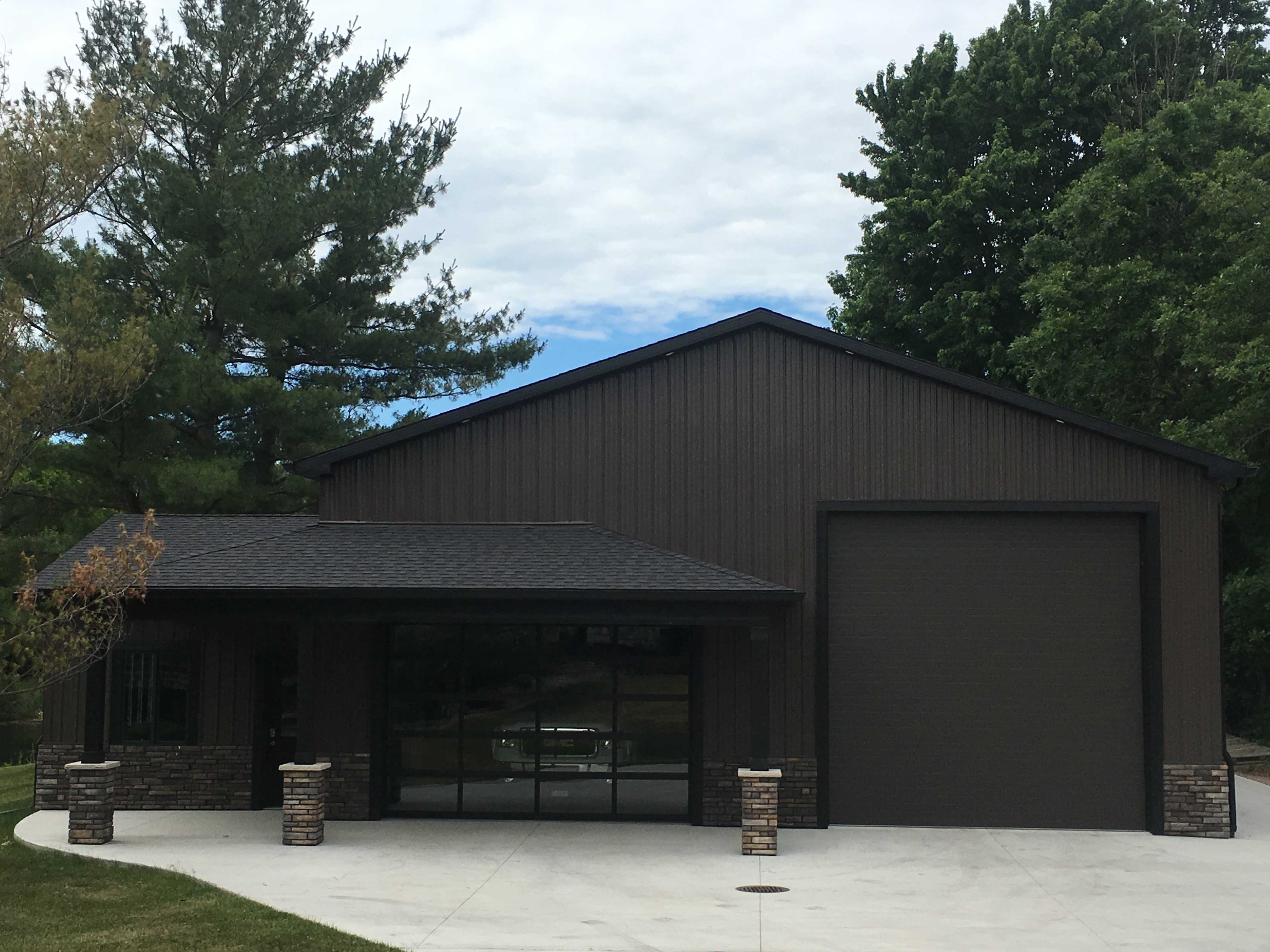 What Goes Into the Cost of a Pole Barn in Michigan?