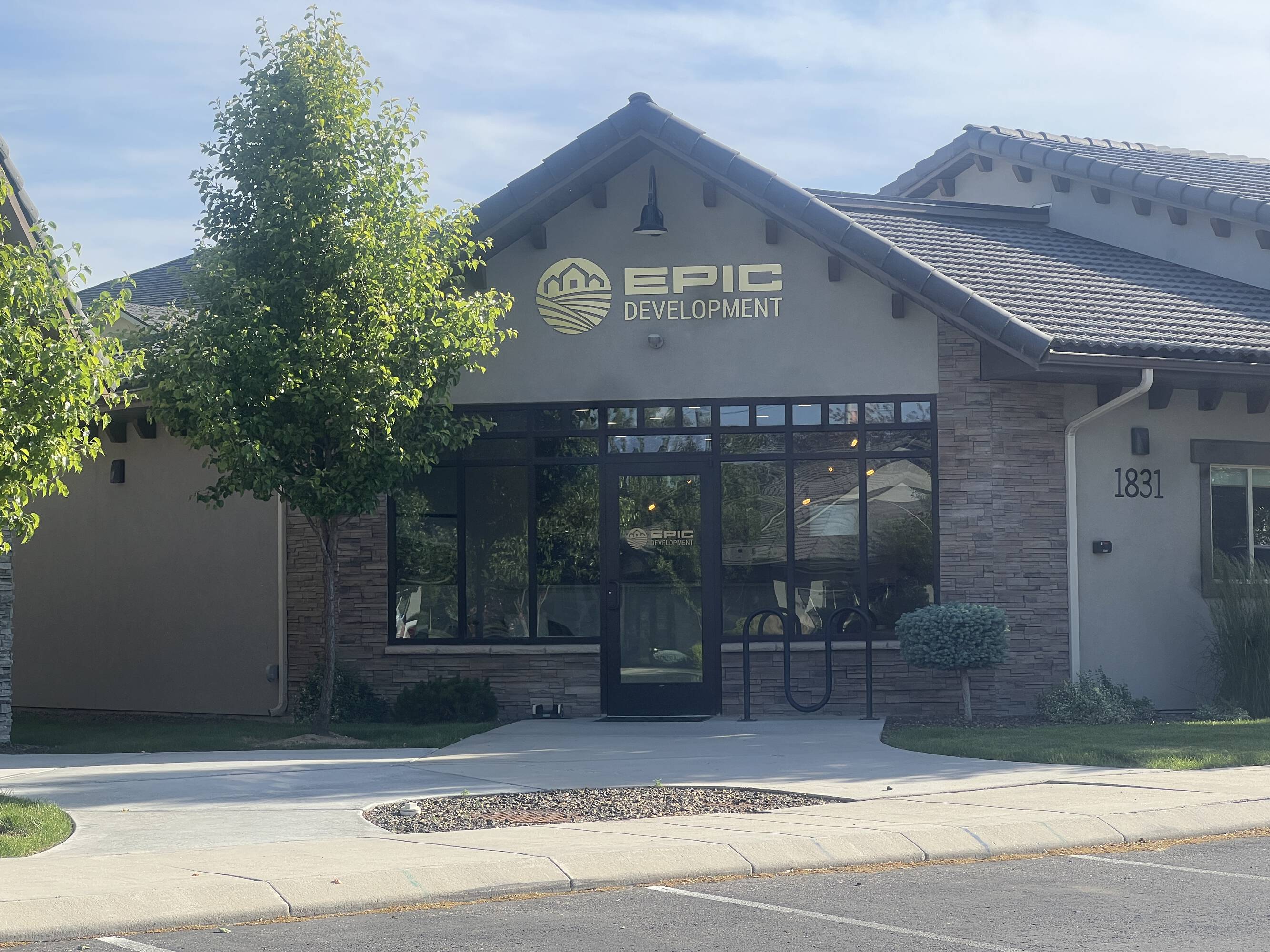 image of a secure storage facility exterior