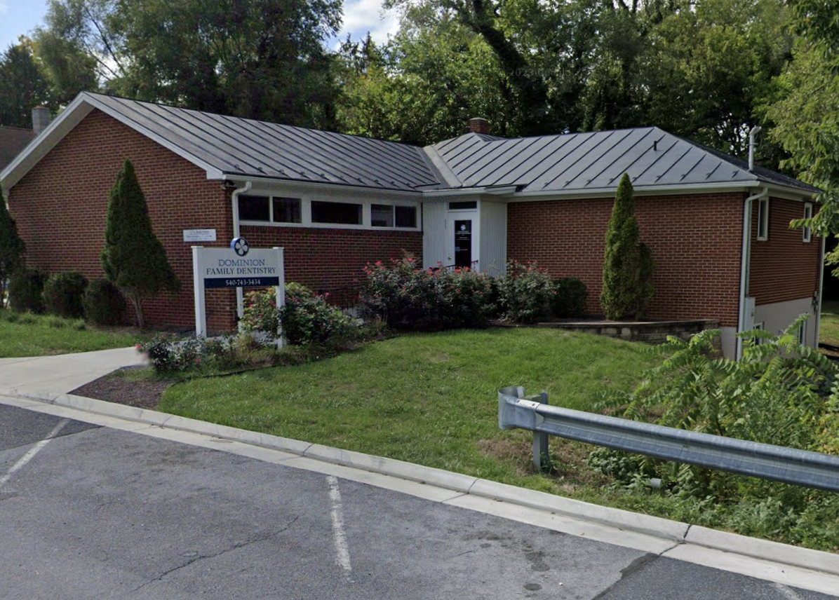 image of a school campus (for a edtech)
