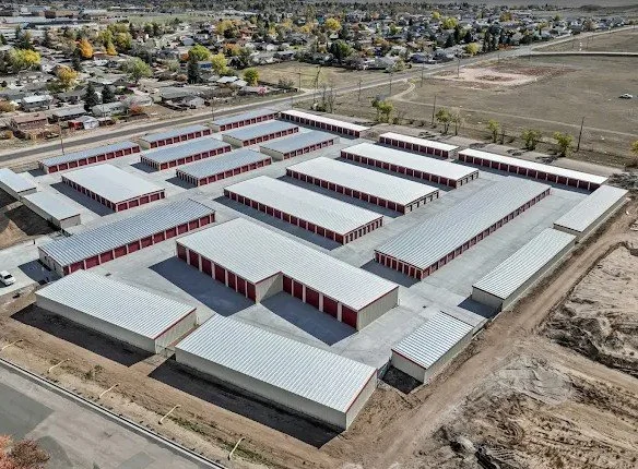 image of a school campus (for a edtech)