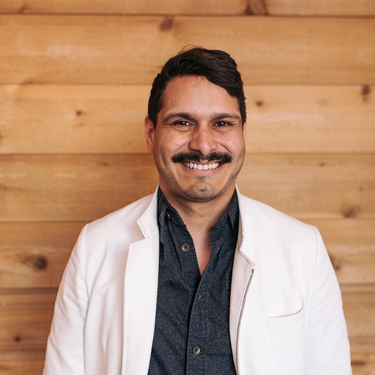 Dr. Christopher Disla