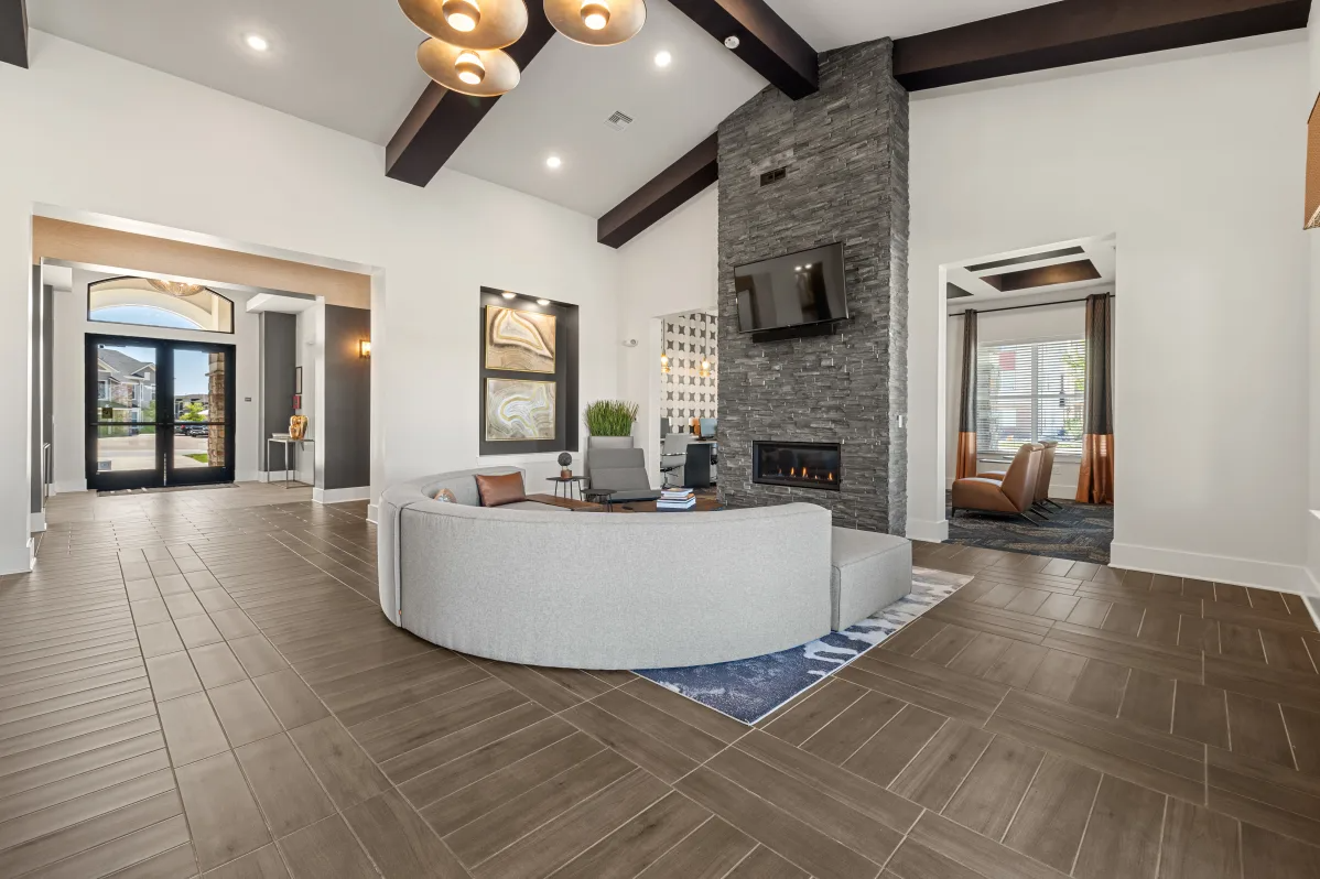 Leasing Office