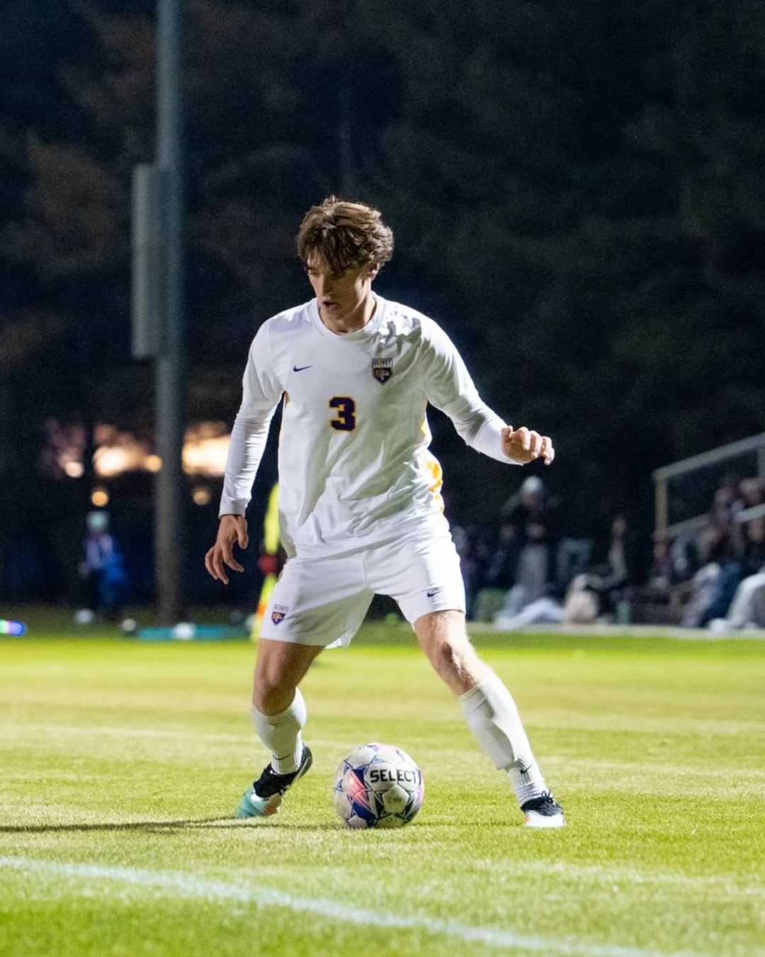 Gijs van den Berg playing soccer