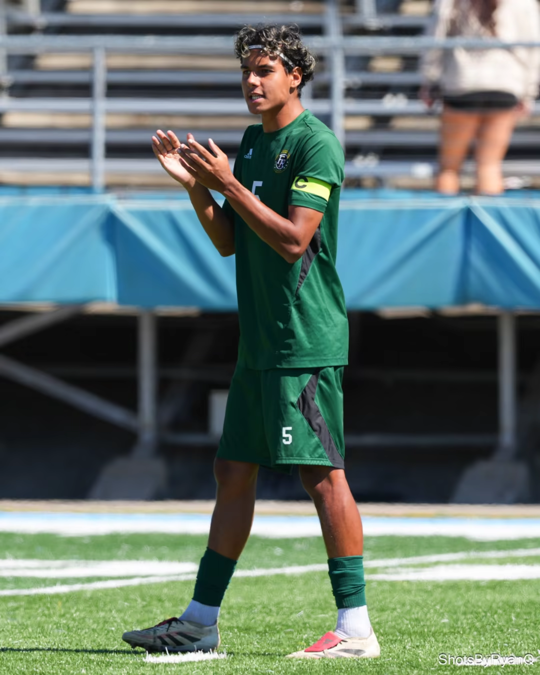 Marinho Oldenburg playing soccer