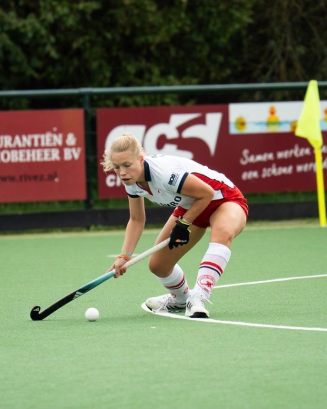 Cato Baars playing field hockey