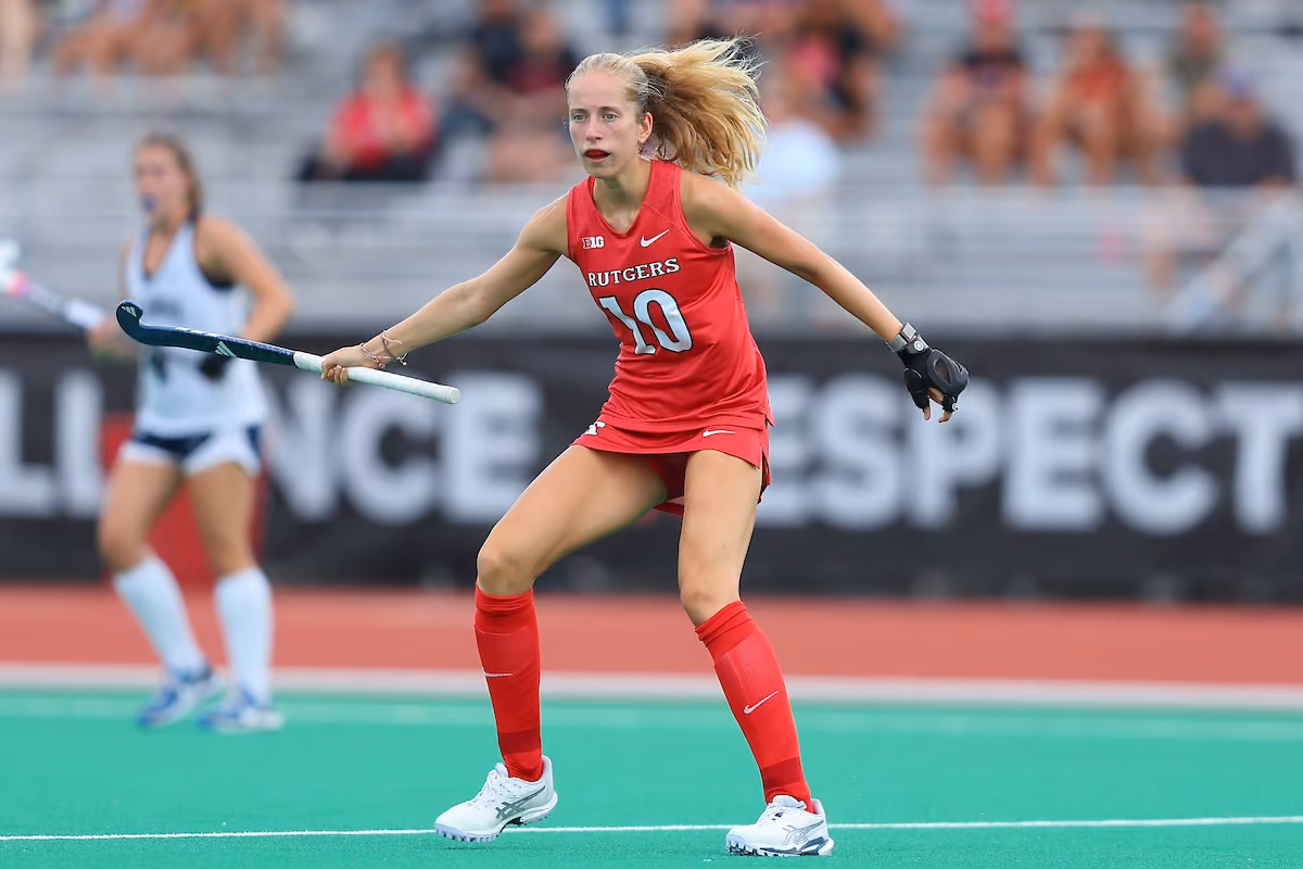 Frederique Vernooij in action for Rutgers University