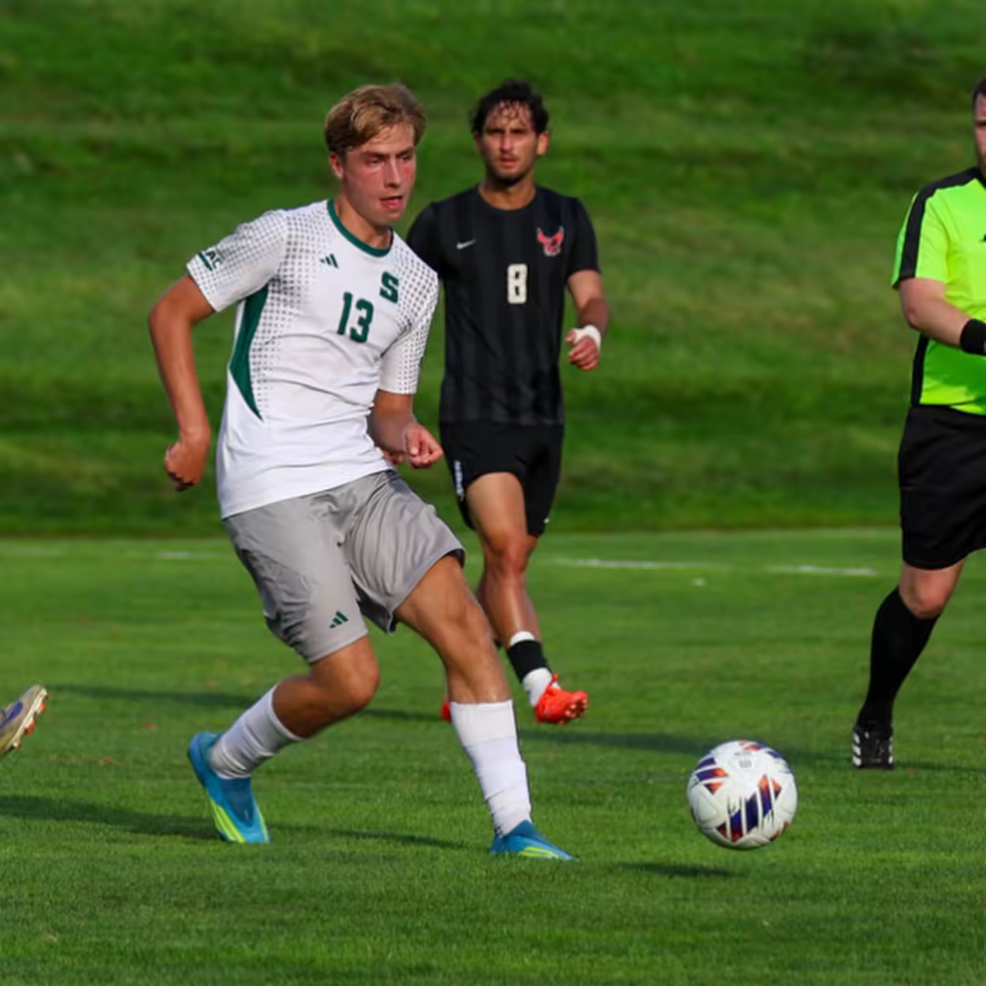 Boele Zwartele speelt collegevoetbal voor Slippery Rock University