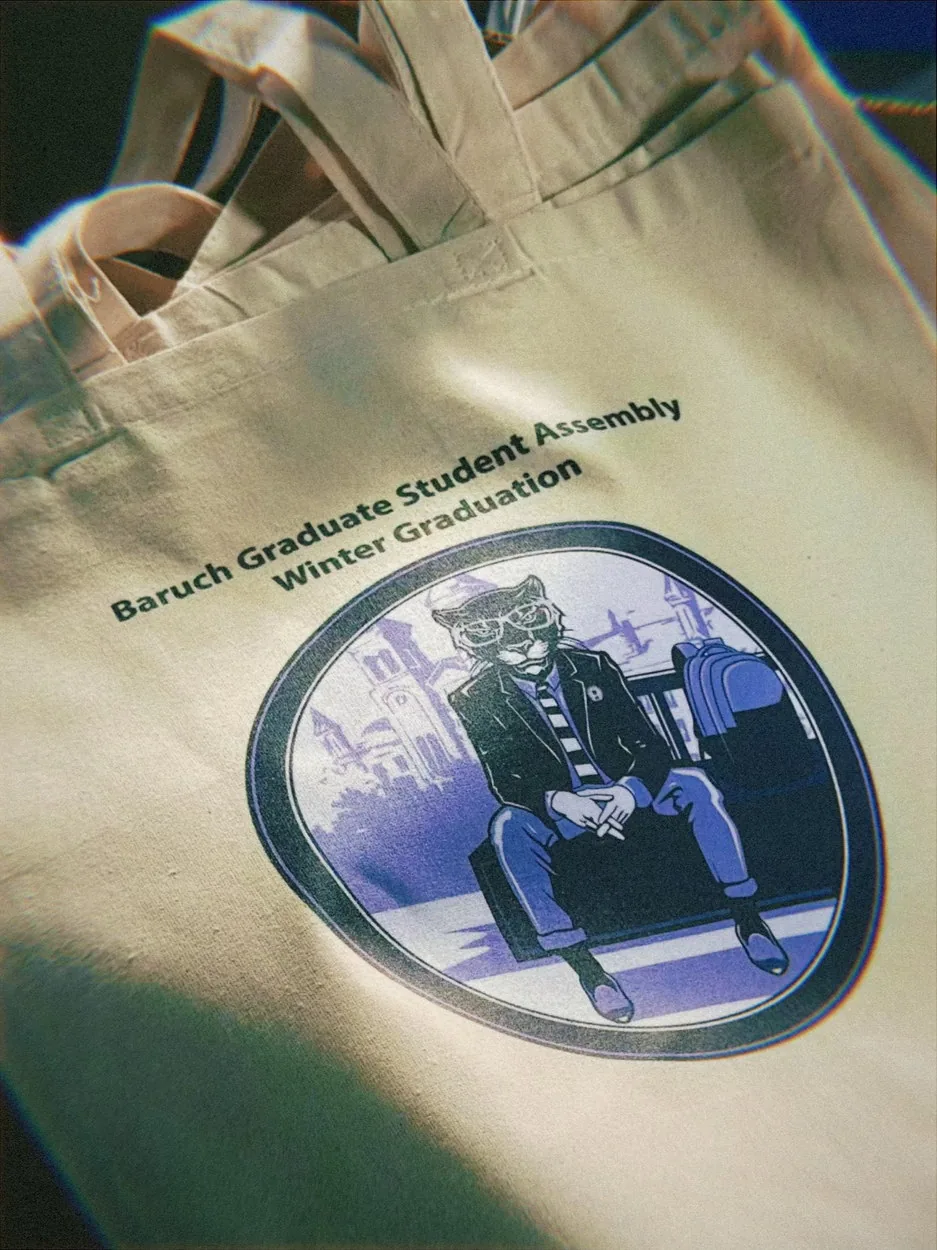 Graduate Student Assembly. Natural canvas tote.