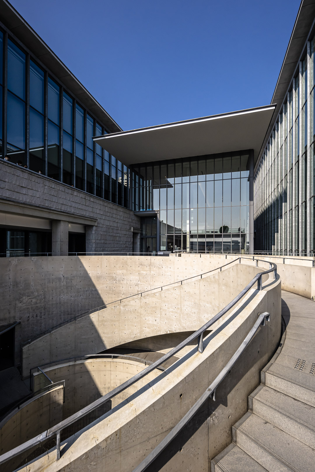 Hyogo Prefectural Museum of Art Shiya Creative Studio